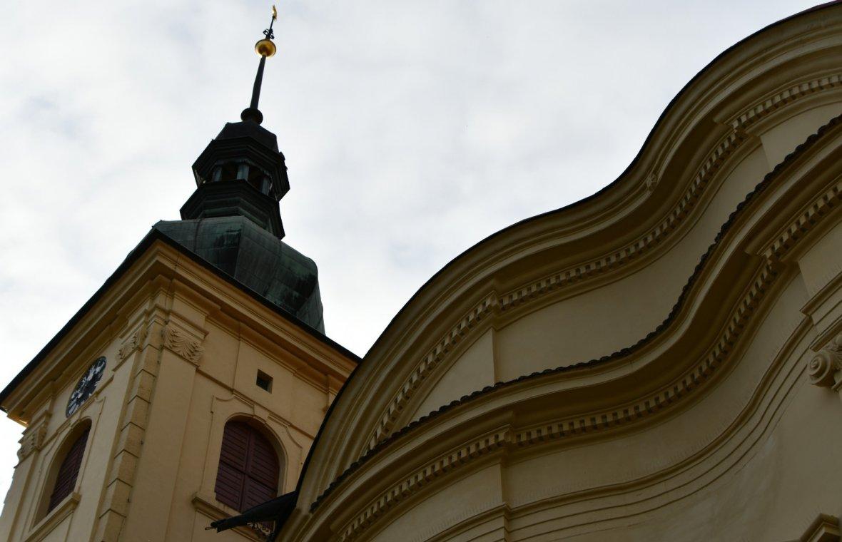 Smirschitz (Smiřice), Schlosskapelle Erscheinung des Herrn, Bild 4/4