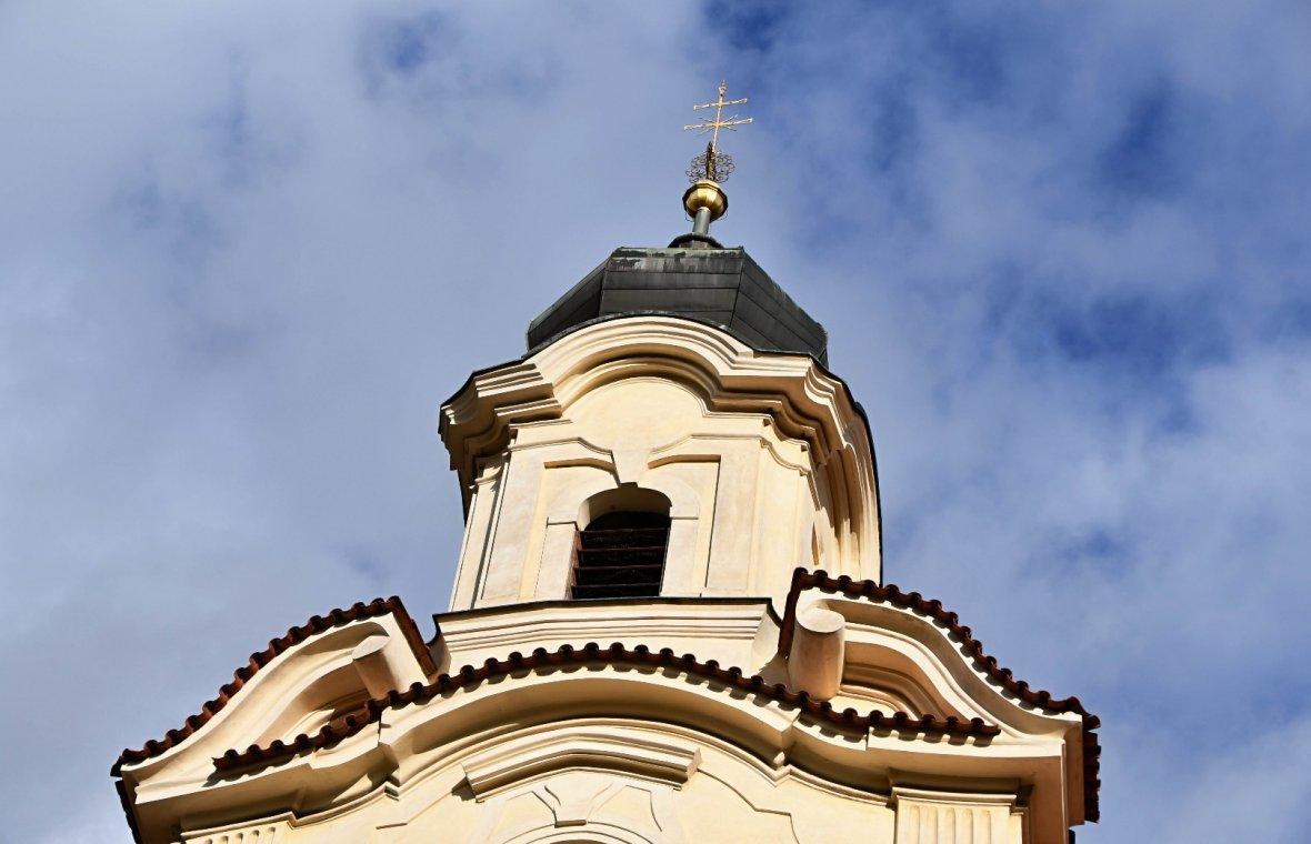 Prag-Neustadt, Kloster und Krankenhaus des Elisabethinerinnen, Klosterkirche der Schmerzensreichen Mutter Gottes, Na Slupi 6, Bild 3/8