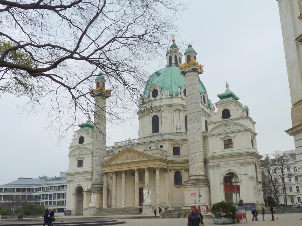 Wien, Kirche St. Karl Borromäus ('Wiener Karlskirche'), Bild 1/2