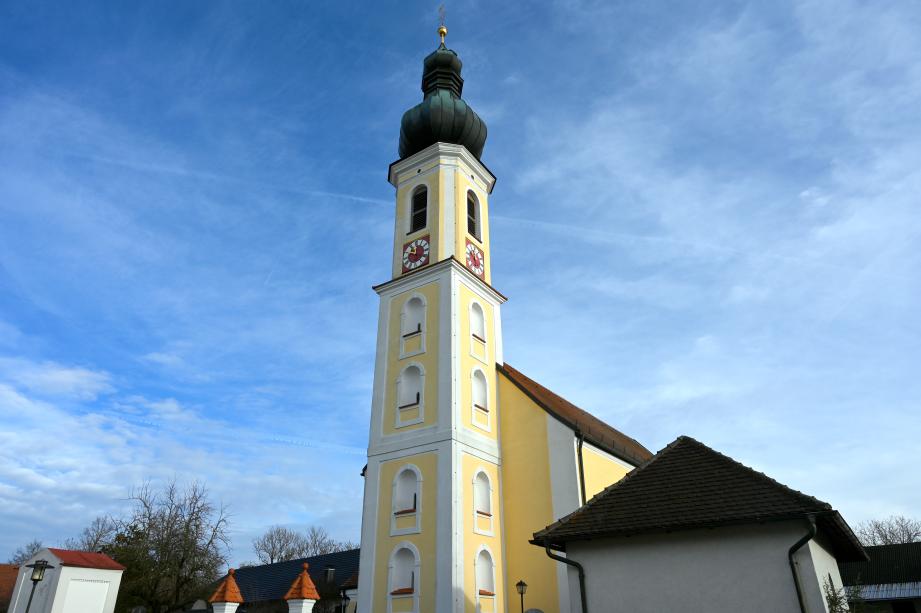 Grucking, Filialkirche St. Vitus, Bild 1/2