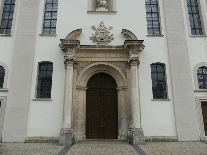 Pielenhofen, ehem. Zisterzienserinnenkloster, ehem. Klosterkirche, heute Pfarrkirche Mariä Himmelfahrt, Bild 3/11