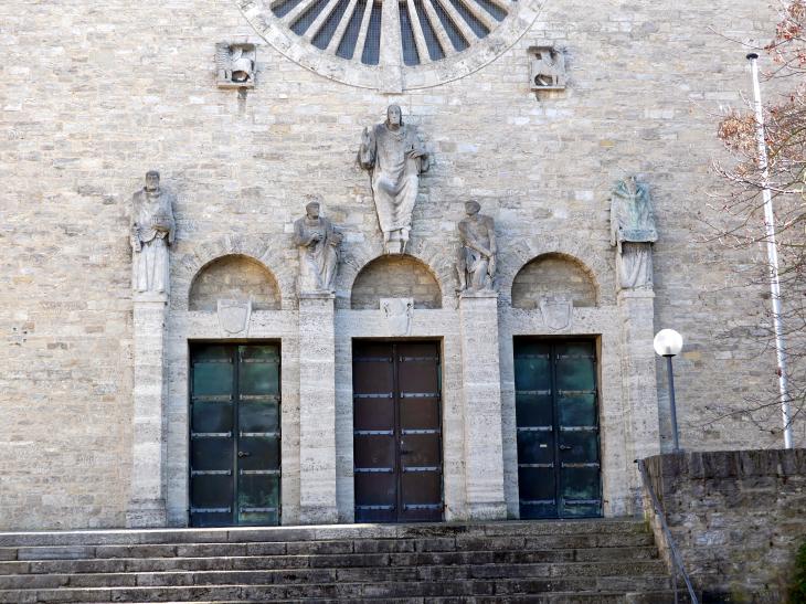 Heidingsfeld (Würzburg), Pfarrkirche St. Laurentius, Bild 8/14