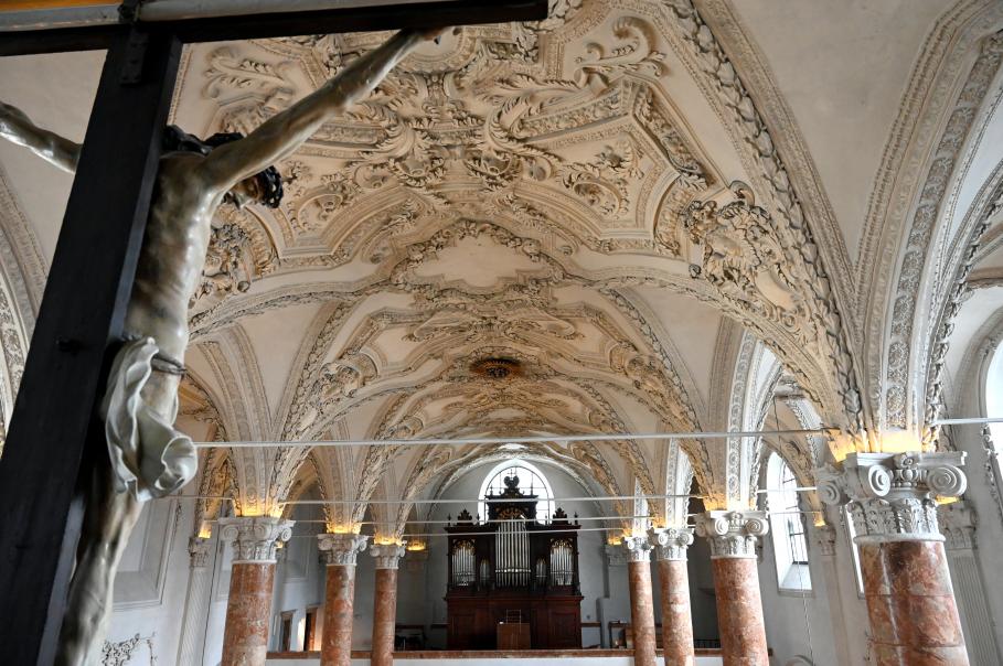 Innsbruck, Hofkirche (Schwarzmanderkirche), Bild 7/106