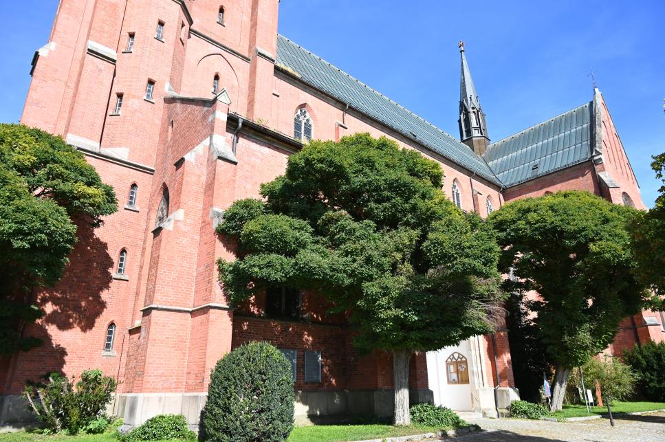 Zwiesel, Stadtpfarrkirche St. Nikolaus, Bild 9/10