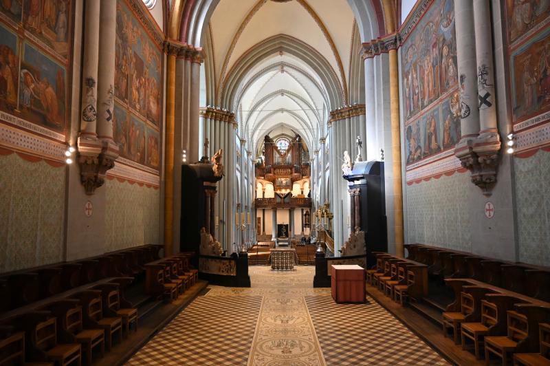 Bonn, Bonner Münster, Bild 10/12