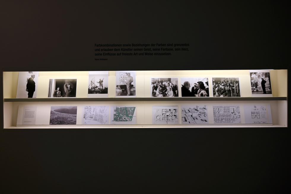 Neumarkt in der Oberpfalz, Museum Lothar Fischer, Ausstellung "Hans Hofmann. Chimbote 1950 - Farben für die neue Stadt" vom 23.10.2022-29.01.2023, Bild 13/22