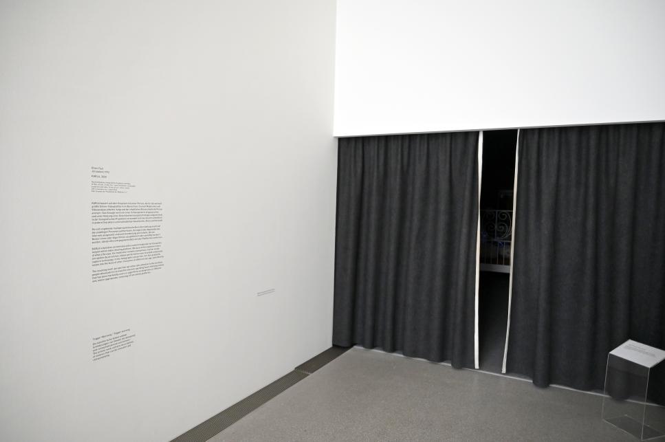 München, Pinakothek der Moderne, Saal 30a 2022, Bild 1/2
