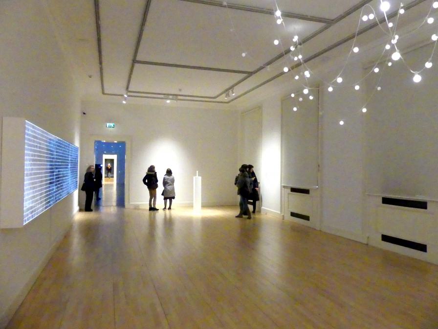 Edinburgh, Scottish National Gallery of Modern Art, Gebäude One, Saal 9 - Katie Paterson, Bild 1/2