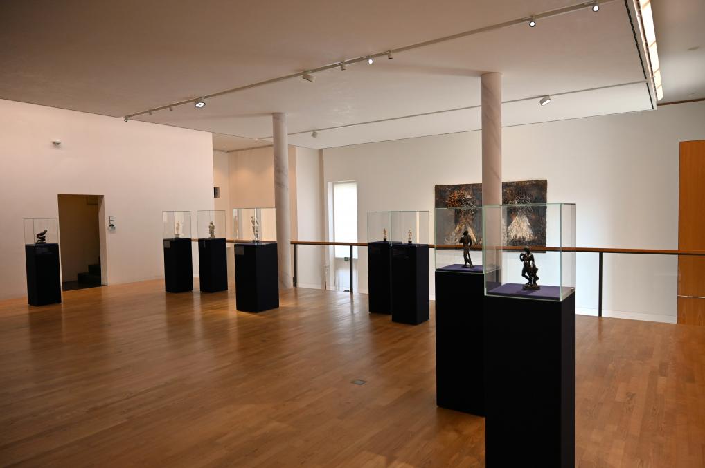 Schwäbisch Hall, Kunsthalle Würth, Ausstellung "Leonhard Kern und Europa" vom 29.03. - 03.10.2021, Saal 2, Bild 1/2