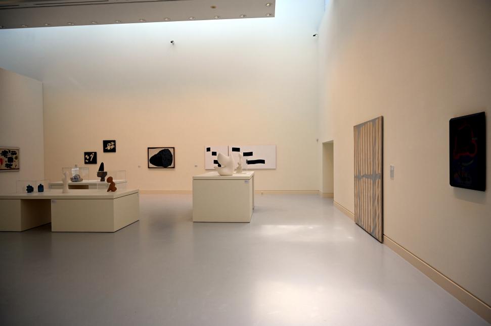 Straßburg, Musée d’Art moderne et contemporain, Saal Obergeschoß 5, Bild 1/2