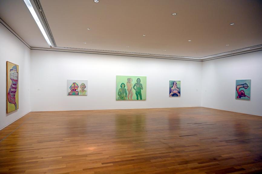 Bonn, Kunstmuseum, Ausstellung "Maria Lassnig - Wach bleiben" vom 10.02. - 08.05.2022, Saal 4, Bild 1/2
