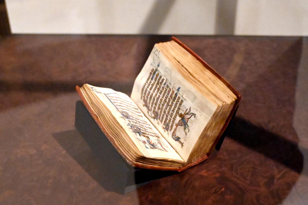 Köln, Museum Kolumba, Ausstellung "In die Weite – Aspekte jüdischen Lebens in Deutschland" vom 15.09.2021-15.08.2022, Raum 8, Bild 2/5