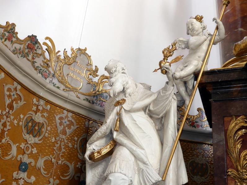 Ignaz Günther (1751–1775), Statue des heiligen Augustinus am Hochaltar, Neustift (Freising), ehem. Prämonstratenserklosterkirche, jetzt Pfarrkirche St. Peter und Paul, 1765, Bild 5/6