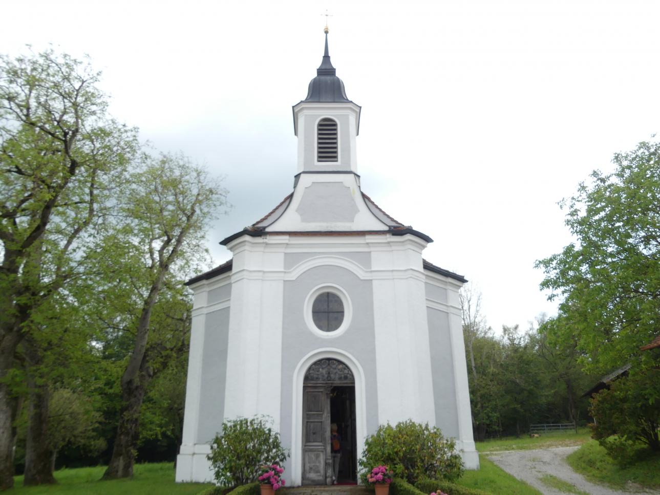 Johann Michael Fischer (Baumeister) (1725–1764), St. Anna Kapelle auf Gut Romenthal, Romenthal bei Diessen am Ammersee, Gut Romenthal, 1756–1757, Bild 3/4