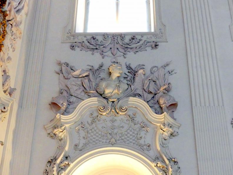 Johann Baptist Zimmermann (1701–1757), Stuck und Stuckfiguren im Weißen Saal (Decke und Wände), Schleißheim, Schlossanlage, Neues Schloß, 1722, Bild 3/6