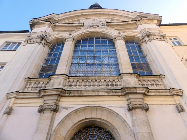 Egid Quirin Asam (1714–1748), Entwürfe und Architektur, Straubing, Ursulinenkloster, Klosterkirche St. Ursula, 1736–1738, Bild 2/3