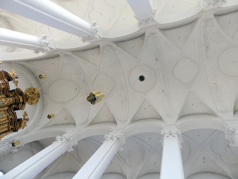 Wolfgang Dientzenhofer (1681–1701), Umbau (Barockisierung) der Klosterkirche, Straubing, Karmelitenkloster, Klosterkirche Hl. Geist, 1700–1702, Bild 7/13