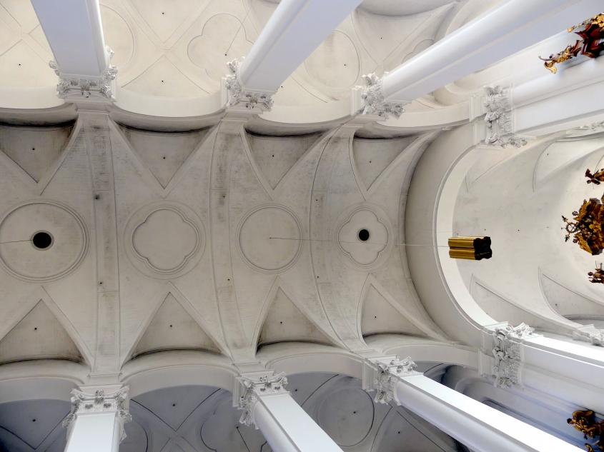 Wolfgang Dientzenhofer (1681–1701), Umbau (Barockisierung) der Klosterkirche, Straubing, Karmelitenkloster, Klosterkirche Hl. Geist, 1700–1702, Bild 9/13