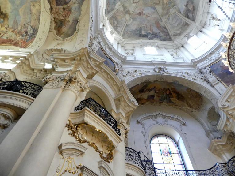 Kilian Ignaz Dientzenhofer (1718–1752), Neubau der Kirche St. Nikolaus in der Prager Altstadt, Prag-Altstadt, Kirche St. Nikolaus, 1732–1735, Bild 10/11