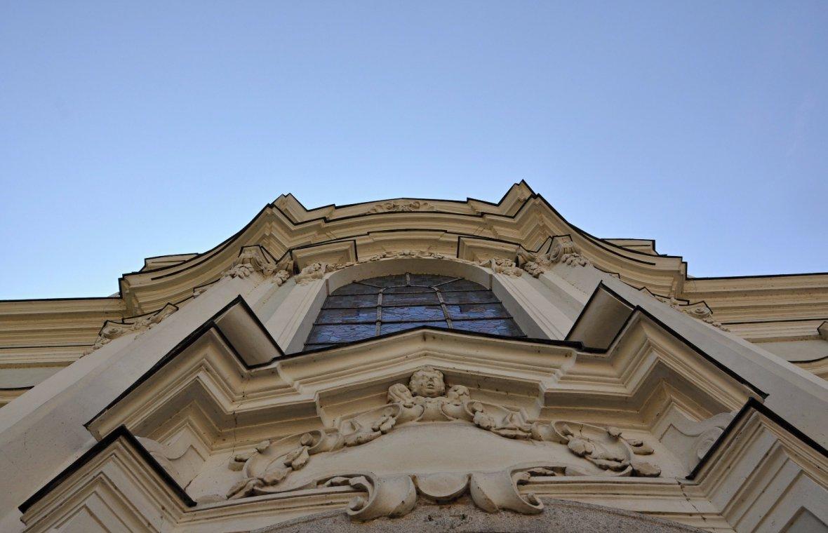 Kilian Ignaz Dientzenhofer (1718–1752), Neubau der Kreuzherren-Ordenskirche St. Maria Magdalena, Karlsbad (Karlovy Vary), Kirche Maria Magdalena, 1733–1737, Bild 11/11
