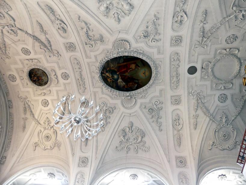 Johann Schmuzer (1663–1700), Stuckaltäre und Stuckierung der Decken und Wände, Pfreimd, Stadtpfarrkirche Mariä Himmelfahrt, 1682, Bild 3/16
