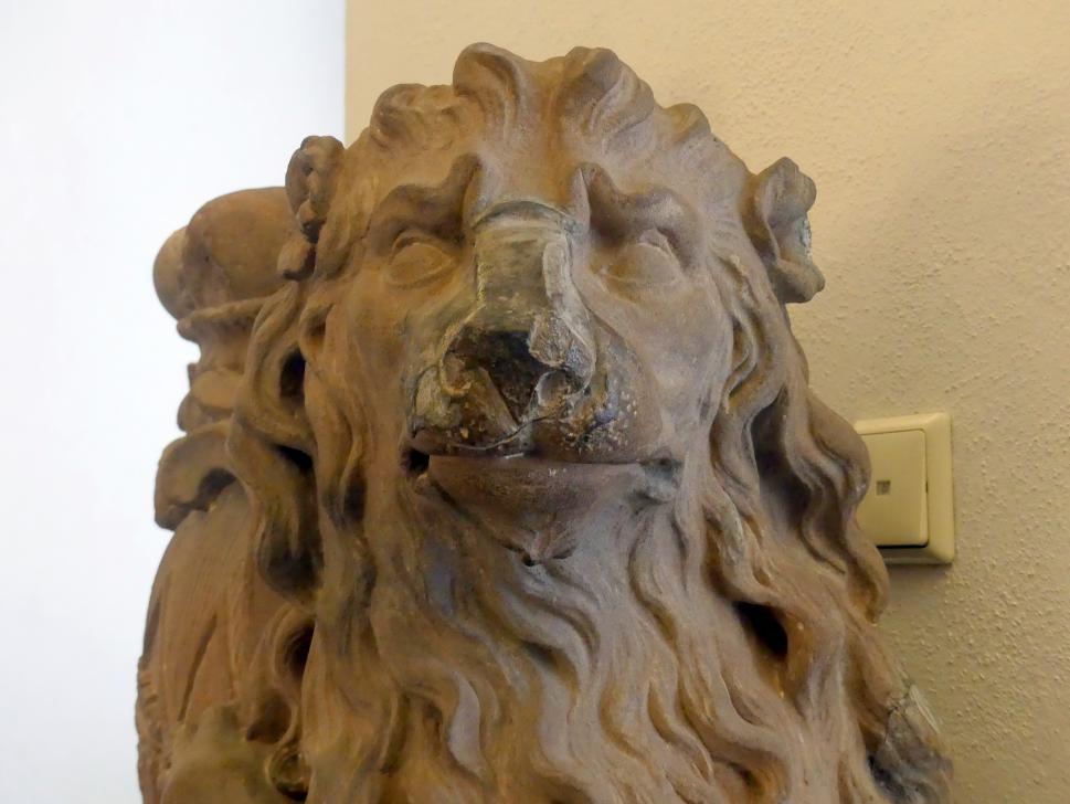 Johann Peter Wagner (1755–1797), Löwe mit Wappen, Würzburg, ehem. Schießhaus der Königlich-priviligierten Hauptschützengesellschaft Würzburg von 1392, jetzt Würzburg, Museum für Franken (ehem. Mainfränkisches Museum), Treppenhaus, 1770, Bild 3/5