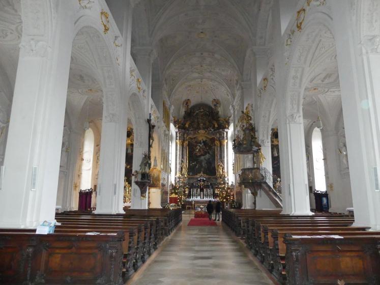 Johann Michael Fischer (Bildhauer) (1744–1792), Kanzel-Bekrönungsengel, Neuburg an der Donau, Hofkirche „Unserer Lieben Frau“, 1755–1760, Bild 2/2