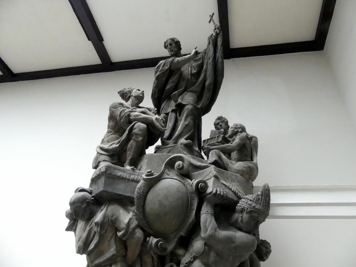 Ferdinand Maximilian Brokoff (1707–1731), Figurengruppe mit dem Hl. Franz Xaver, Prag, Karlsbrücke, jetzt Prag-Holešovice, Lapidarium, Saal 4, 1711, Bild 3/8