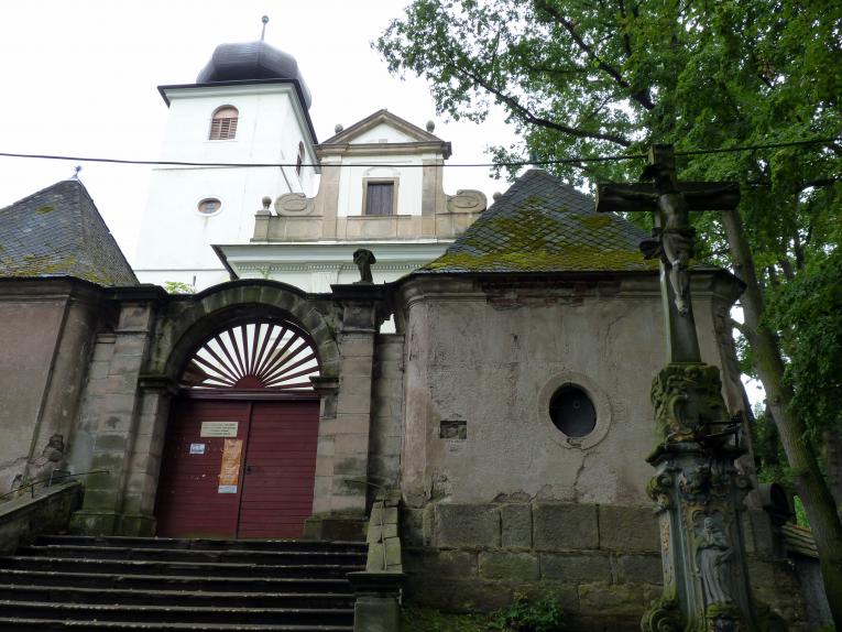 Martin Allio von Löwenthal (1695), Pfarrkirche St. Georg und St. Martin, Märzdorf, Pfarrkirche St. Georg und St. Martin, 1692–1698, Bild 2/10