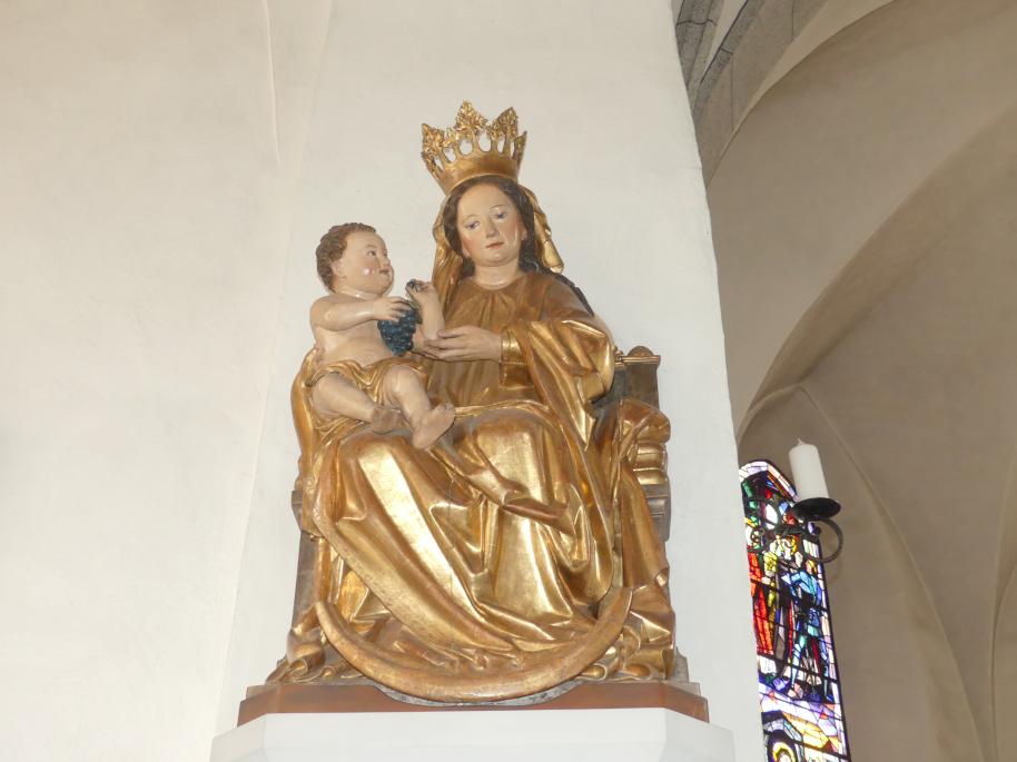 Michael Pacher (1461–1497): Schreinskulptur des Hochaltars 'Thronende Madonna mit Kind' (Traubenmadonna), 1465