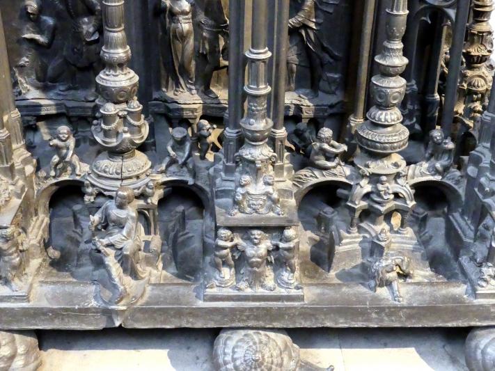 Peter Vischer der Ältere
 (1486–1525), Grab des Hl. Sebaldus, Nürnberg, Kirche St. Sebald, 1507–1512, Bild 4/16