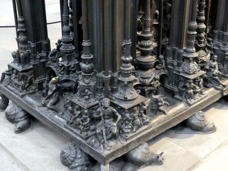 Peter Vischer der Ältere
 (1486–1525), Grab des Hl. Sebaldus, Nürnberg, Kirche St. Sebald, 1507–1512, Bild 6/16