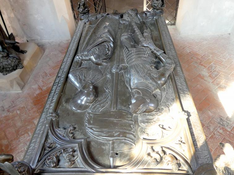 Hermann Vischer der Jüngere (1508–1510), Grabmal Elisabeth von Brandenburg (1474–1507) und Hermann VIII. von Henneberg (1470-1535), Römhild, Stiftskirche Jungfrau Maria und Johannes der Täufer, nach 1507, Bild 8/18