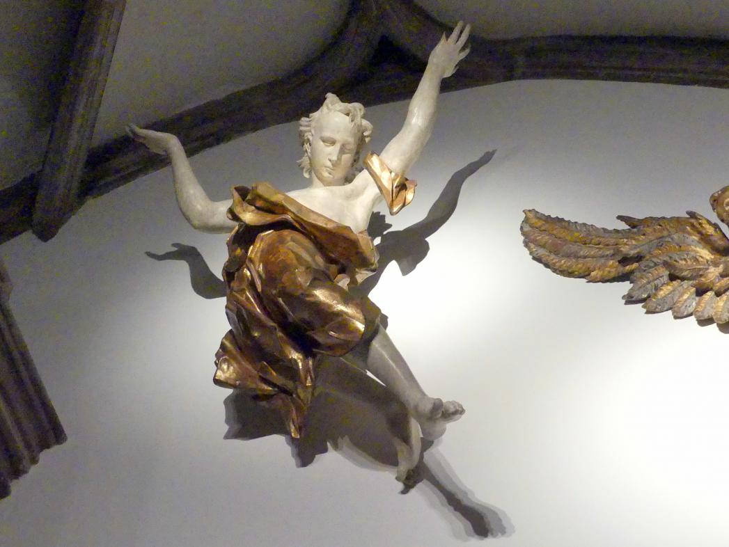 Johann Michael Hegenauer (1760), Schwebender Engel, Nürnberg, Germanisches Nationalmuseum, Saal 132, um 1760, Bild 2/3