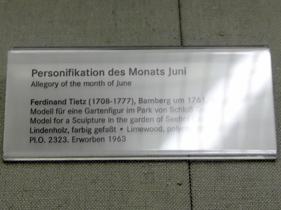 Ferdinand Tietz (Ferdinand Dietz) (1740–1767), Schäfer mit "Polnischem Bock", Memmelsdorf bei Bamberg, Schloss Seehof ("Marquardsburg"), Sommerresidenz der Bamberger Fürstbischöfe, jetzt Nürnberg, Germanisches Nationalmuseum, Saal 46, um 1761–1764, Bild 2/2