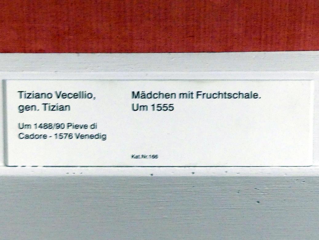 Tiziano Vecellio (Tizian) (1509–1575), Mädchen mit Fruchtschale, Berlin, Gemäldegalerie ("Berliner Wunder"), Saal XVI, um 1555, Bild 2/2