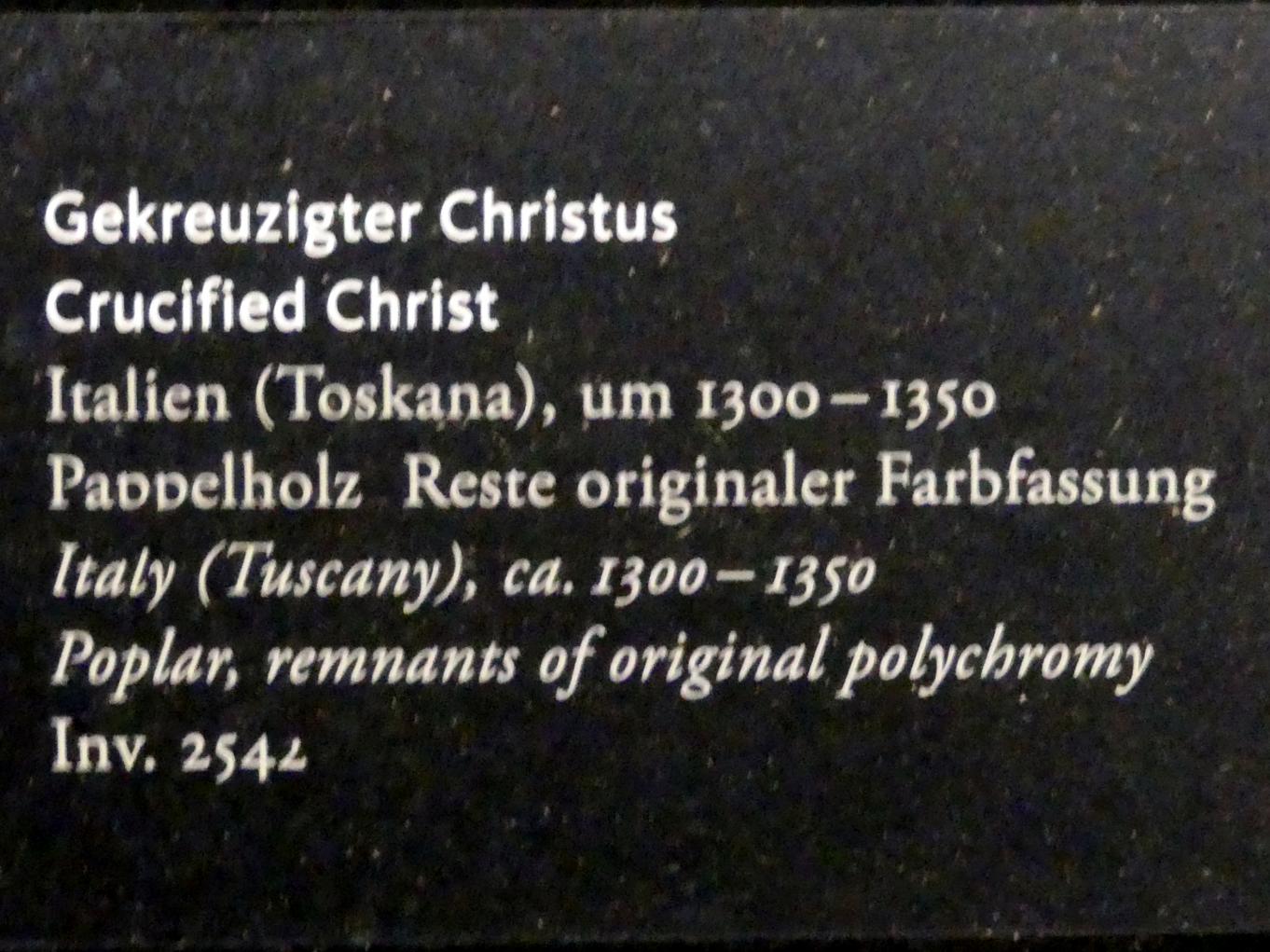 Gekreuzigter Christus, Frankfurt am Main, Liebieghaus Skulpturensammlung, Mittelalter 1 - Tradition und Aufbruch, um 1300–1350, Bild 2/2