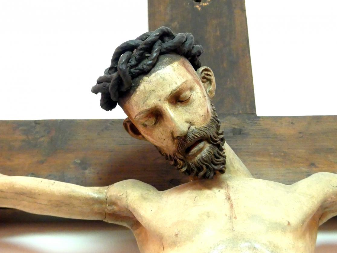 Kruzifix, Linz, Oberösterreichisches Landesmuseum, Von der Romanik zur Spätgotik, um 1460–1470, Bild 3/4