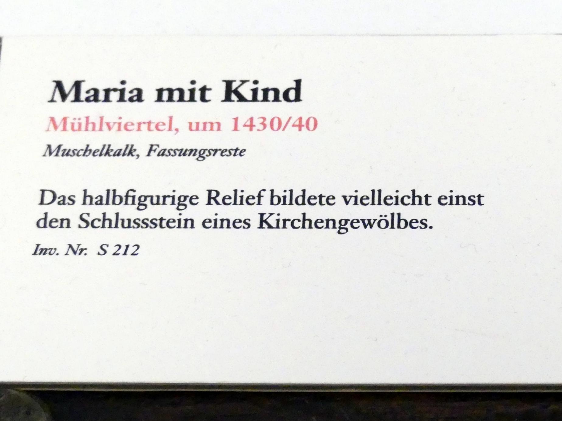 Maria mit Kind, Linz, Oberösterreichisches Landesmuseum, Blüte der Spätgotik, um 1430–1440, Bild 2/2