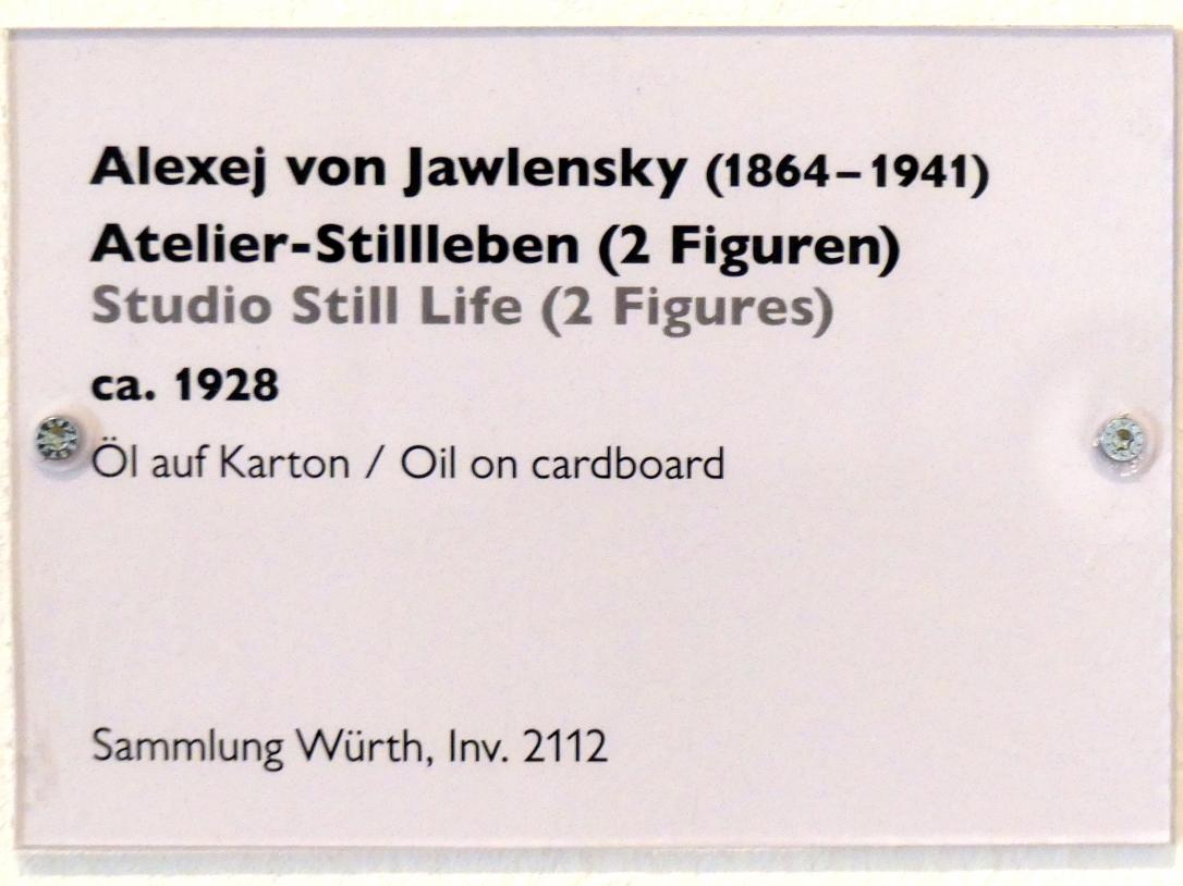 Alexej von Jawlensky (1893–1938), Atelier-Stillleben (2 Figuren), Schwäbisch Hall, Kunsthalle Würth, Ausstellung "Das Musée d'Art moderne de la Ville de Paris zu Gast in der Kunsthalle Würth" vom 15.04.-15.09.2019, um 1928, Bild 2/2
