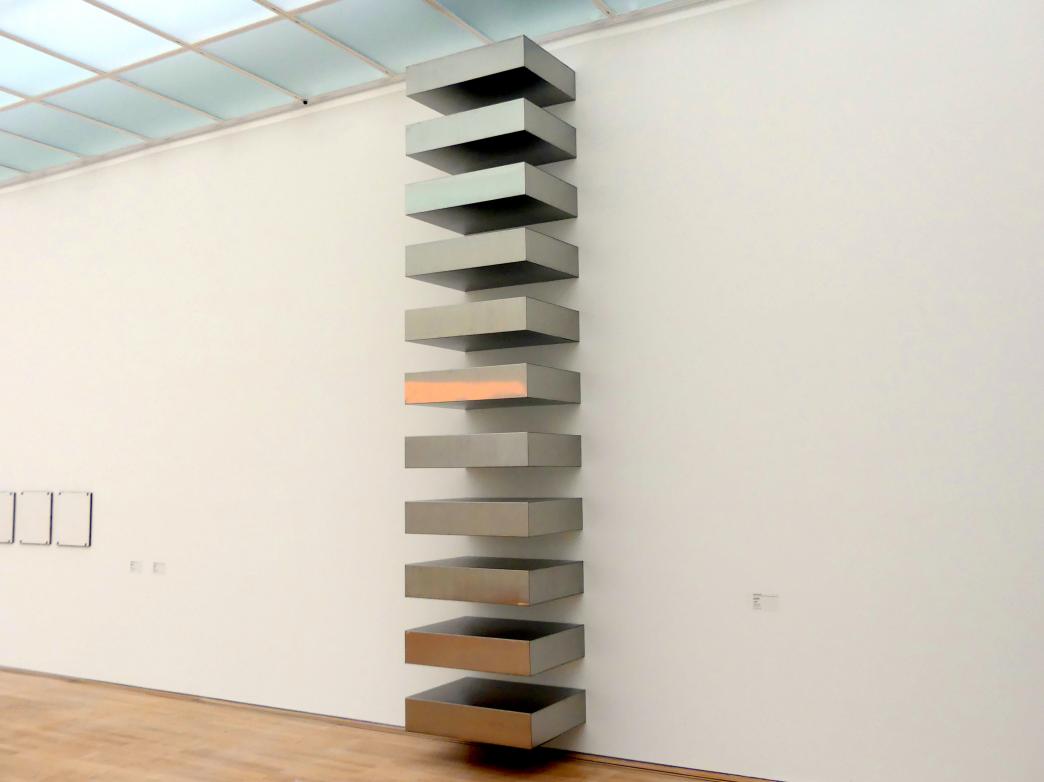 Donald Judd (1965–1968), Untitled - Ohne Titel, Stuttgart, Staatsgalerie, Internationale Malerei, Skulptur und Gegenwartskunst 1, 1968, Bild 2/3