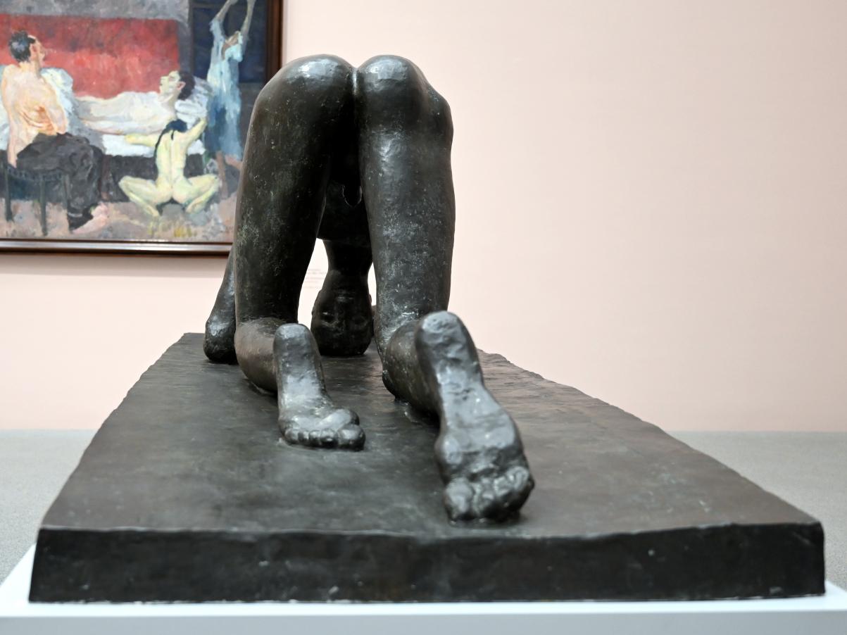 Wilhelm Lehmbruck (1909–1918), Der Gestürzte, München, Pinakothek der Moderne, Saal 4, 1915–1916, Bild 3/6