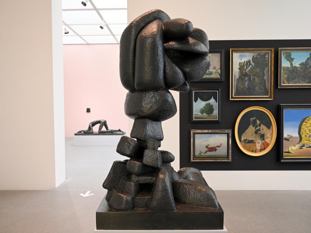 Otto Freundlich (1910–1939), Ascension - Aufstieg, München, Pinakothek der Moderne, Gang im Westflügel, 1929, Bild 3/4