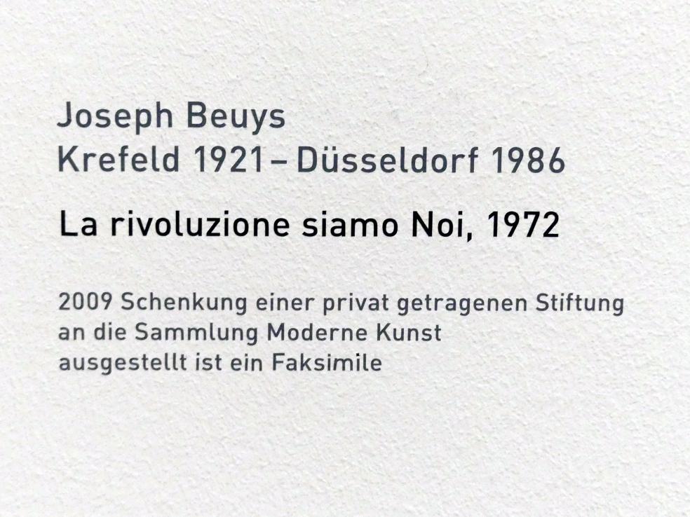 Joseph Beuys (1948–1985), La rivoluzione siamo Noi - Die Revolution sind Wir, München, Pinakothek der Moderne, Saal 18, 1972, Bild 2/2