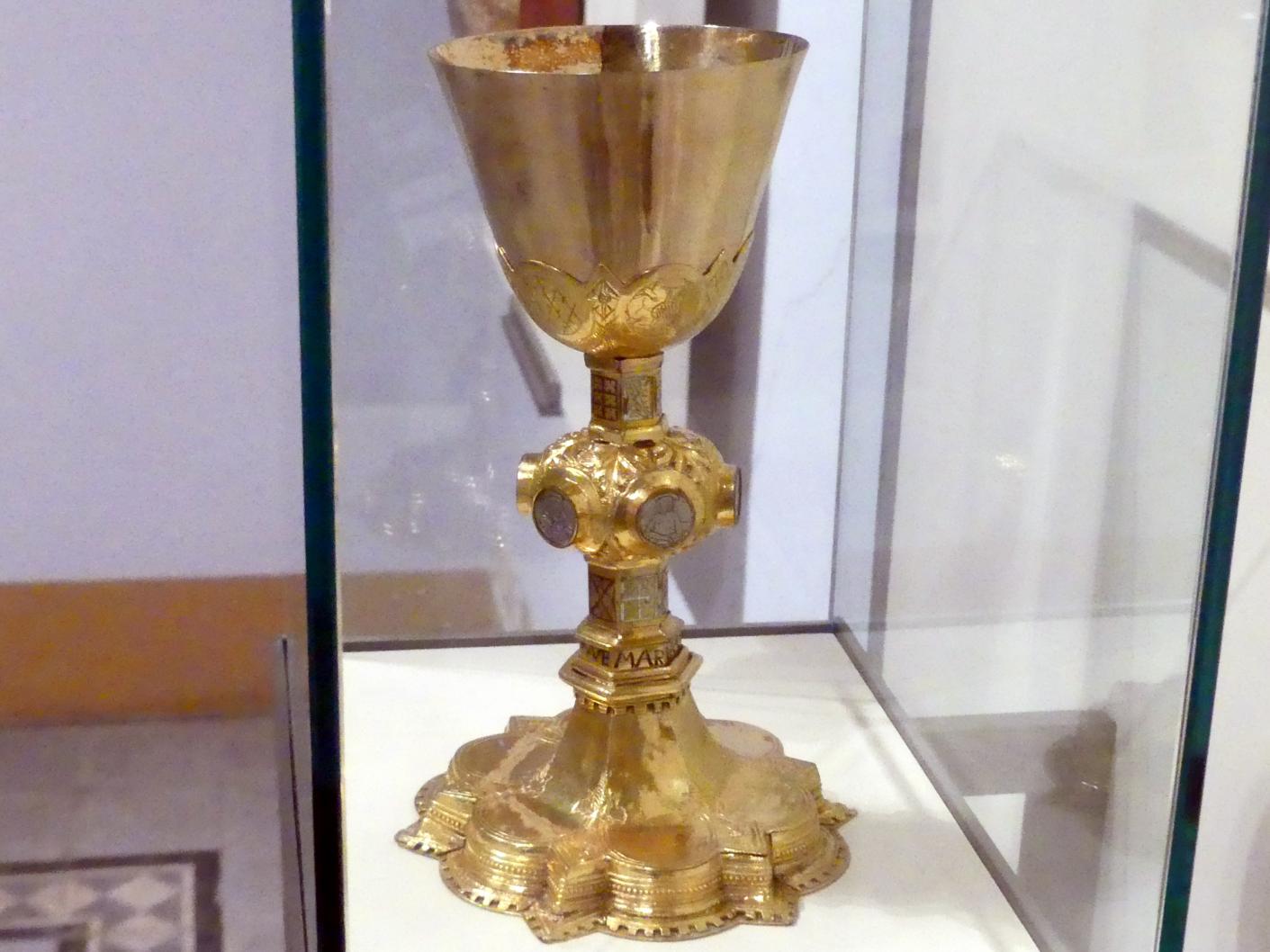 Kelch, Percenna, Chiesa di San Lorenzo, jetzt Buonconvento, Museo d’Arte Sacra della Val d’Arbia, Saal 3, Beginn 14. Jhd., Bild 2/4