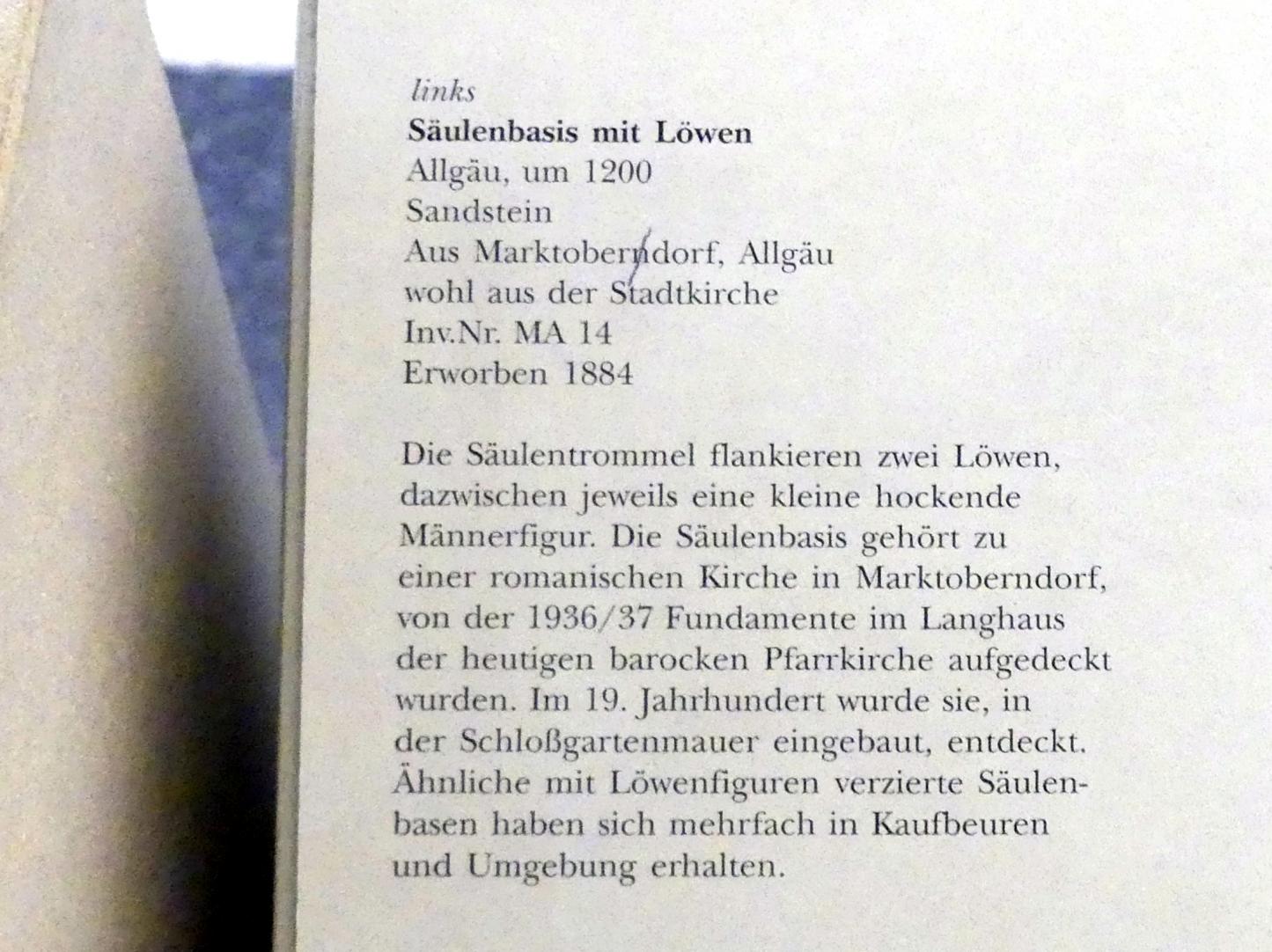 Säulenbasis mit Löwen, Marktoberdorf, Stadtpfarrkirche St. Martin, jetzt München, Bayerisches Nationalmuseum, Saal 1, um 1200, Bild 4/4