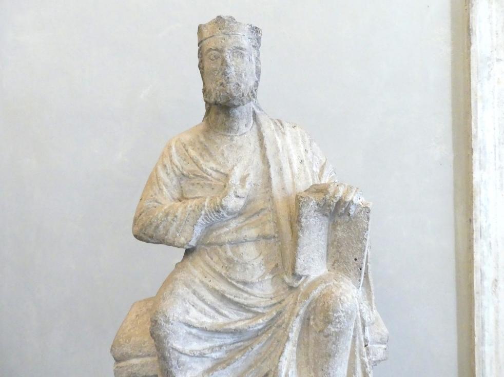 Thronender Christus, Reichenbach (Landkreis Cham), ehem. Benediktinerkloster, ehem. Abteikirche, heute Filialkirche Mariä Himmelfahrt, jetzt München, Bayerisches Nationalmuseum, Saal 1, um 1230, Bild 2/4