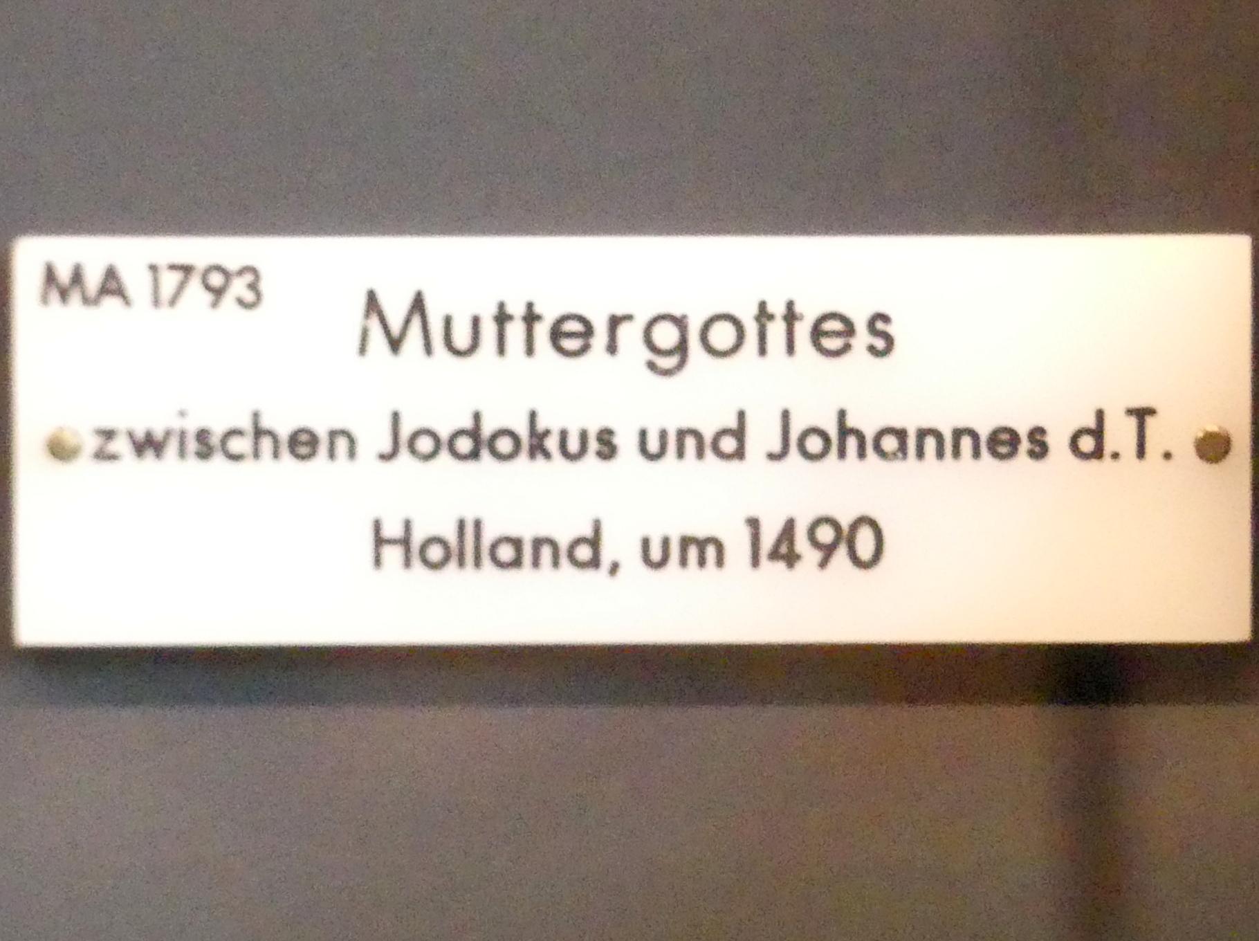 Muttergottes zwischen Jodokus und Johannes der Täufer, München, Bayerisches Nationalmuseum, Saal 17, um 1490, Bild 2/2