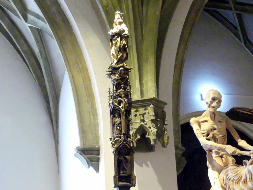 Tragestange der Ingolstädter Fischer- und Schifferzunft mit bekrönender Marienfigur und Aposteln, München, Bayerisches Nationalmuseum, Saal 15, 1509, Bild 4/5