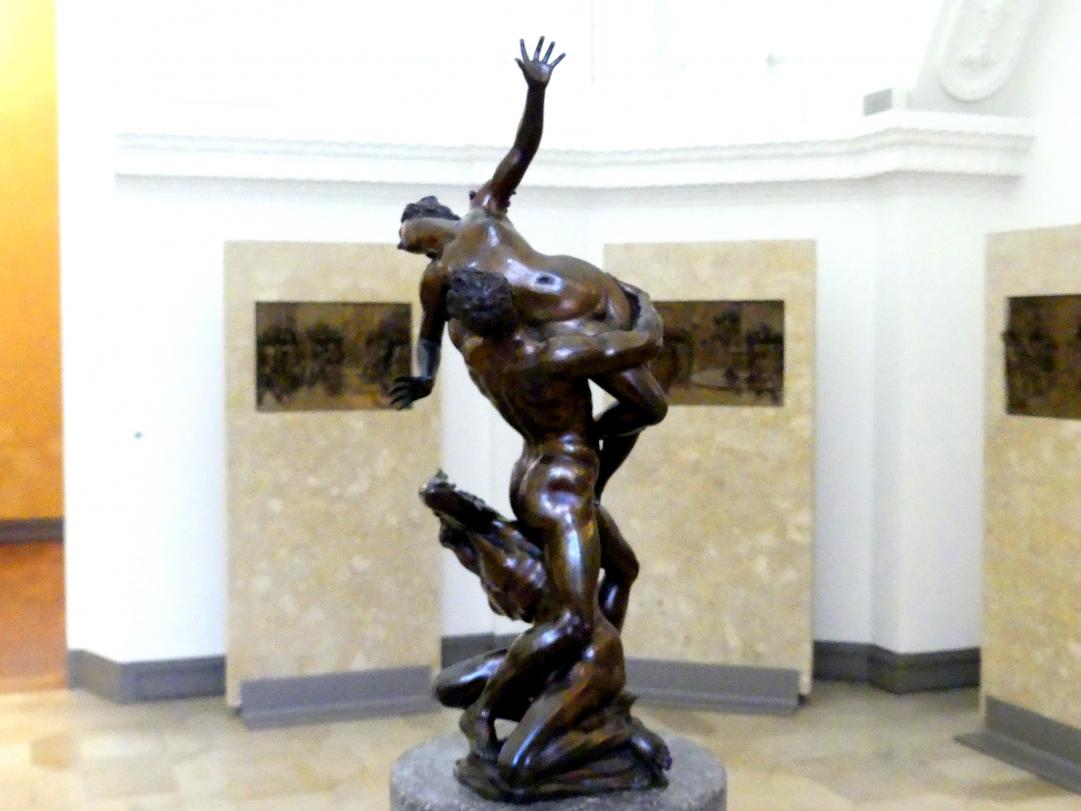 Giovanni da Bologna (Giambologna) (Nachahmer) (1583–1608), Raub einer Sabinerin, München, Bayerisches Nationalmuseum, Saal 25, nach 1582, Bild 2/4